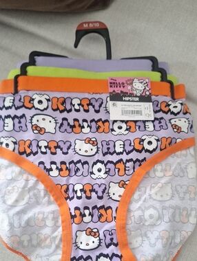 Hello Kitty Girls' Hipster Underwear in Purple with Orange Trim